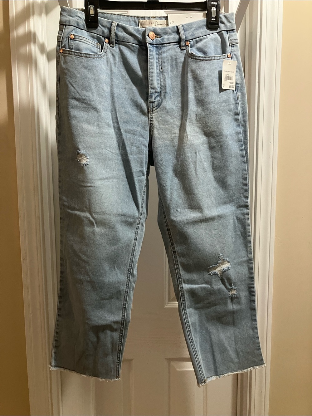 Cato Light Blue Distressed hi-rise Straight Crop Jeans Size 10